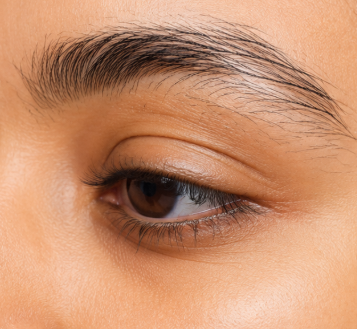 Dummy before eyebrow threading example